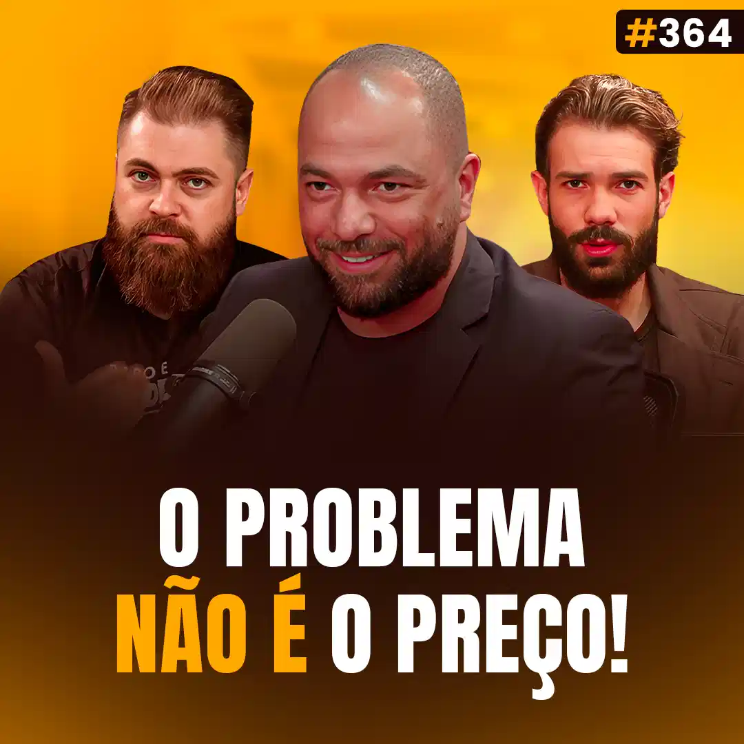 Capa do podcast Papo de Vendedor na cor amarela com a foto do convidado, Ricardo Voz, ao centro, e a foto dos hosts, Leandro Munhoz e Daniel Mestre, ao lado. Abaixo, o título da capa, O Problema Não é Preço, sobre persuasão em vendas e por que ISSO FAZ O QUE VOCÊ VENDE PARECER CARO (E VOCÊ NEM PERCEBE)?